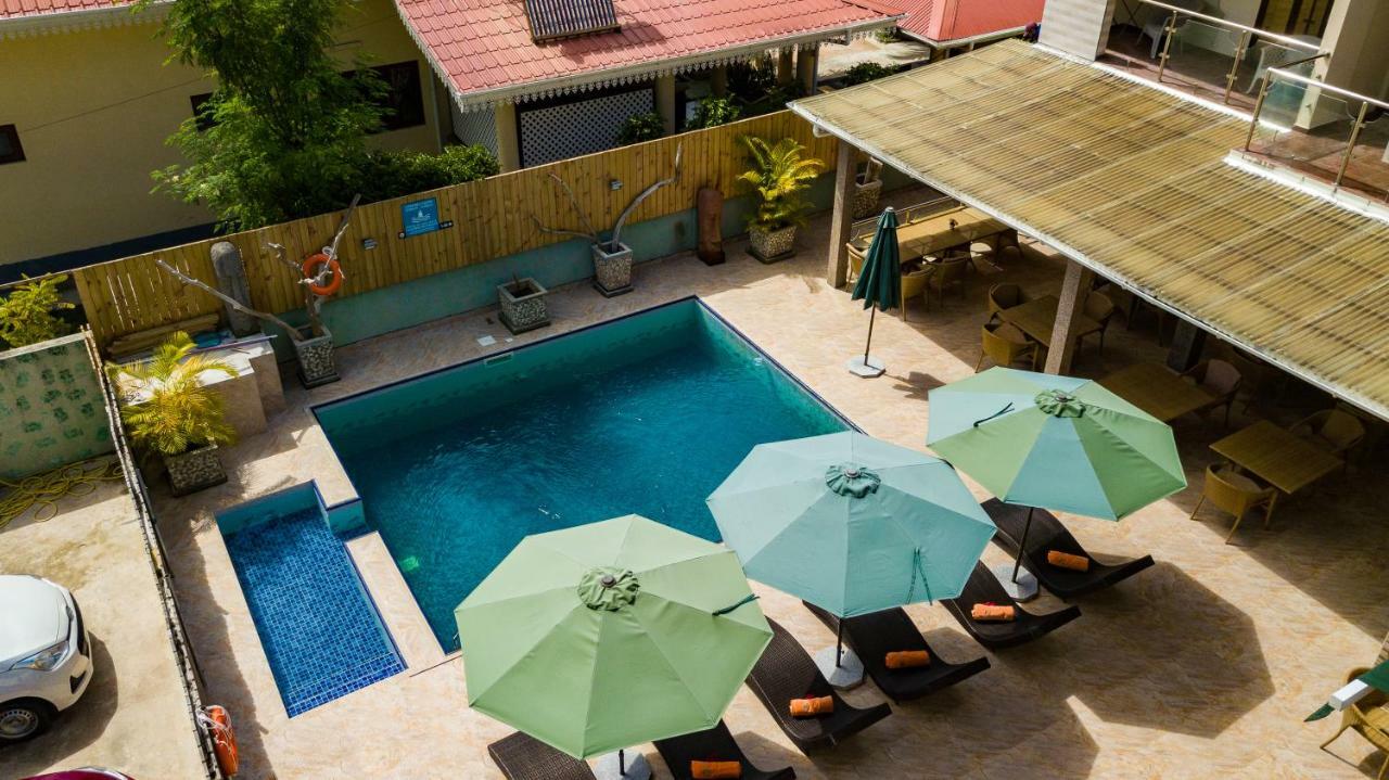 Chez Bea Luxury Villa Baie Sainte Anne Exteriör bild